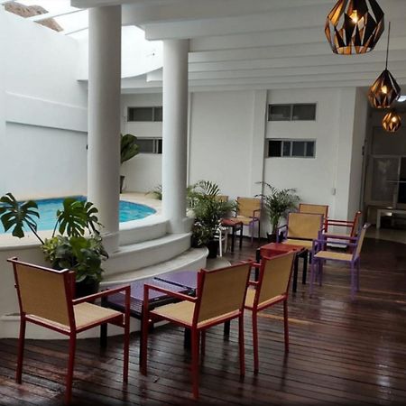 Hostal Del Mar Плая дел Кармен Екстериор снимка